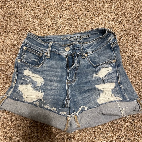 Women’s denim shorts - Picture 1 of 2
